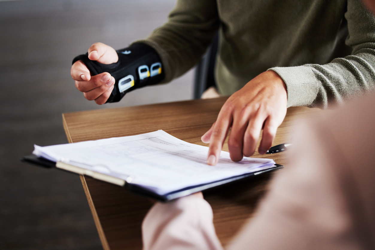 How to Choose a Reliable Personal Injury Attorney in Phoenix Arizona for Your First Consultation
